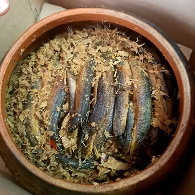 Niêu chạch đồng kho Vũ Đại 