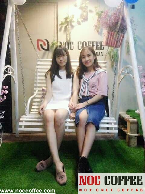 quán cafe có xích đu cho khách checkin