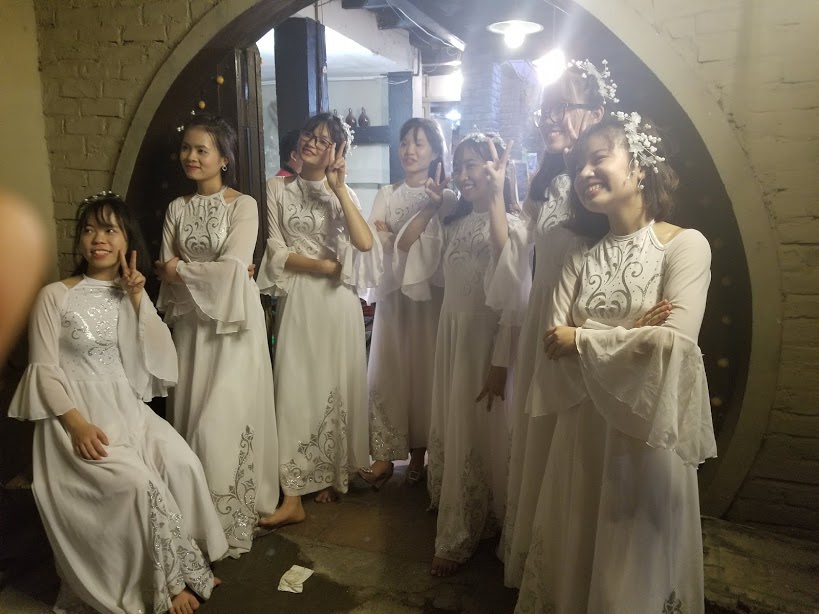 quán cafe tập văn nghệ