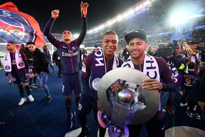 PSG đến Lisbon đá Champions League với hành trang đã có 3 chiếc cúp mùa này