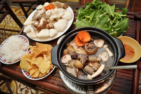 Cách nấu đuôi bò hầm thuốc bắc