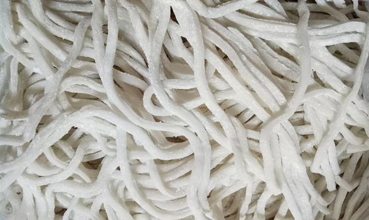 Bánh canh tươi bột lọc đặc sản Huế