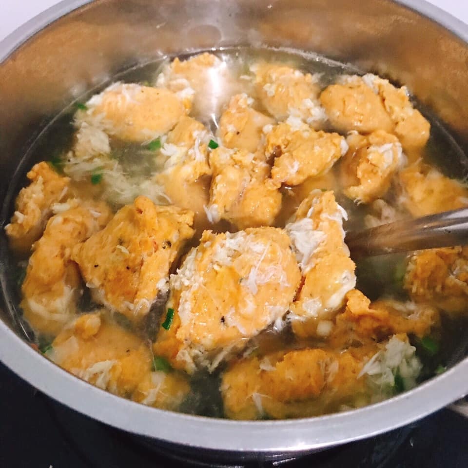 Chả cua Huế - Đặc sản hấp dẫn du khách