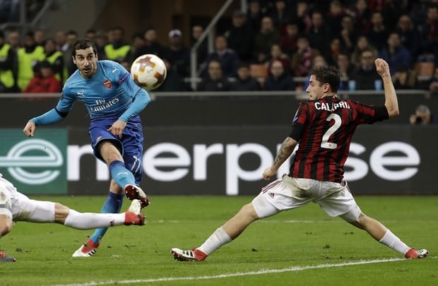 arsenal gianh thang loi truoc ac milan 7627d57f