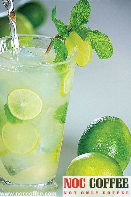 Đau dạ dày không được uống nước chanh