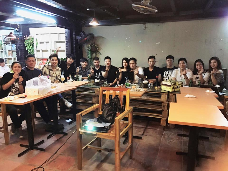 quan cafe to chuc sinh nhat